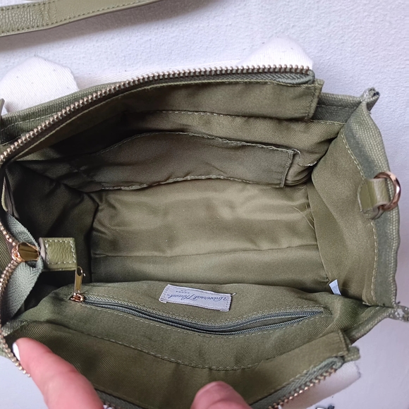 Universal Thread Green and White Tote Bag with Adjustable Strap - Picture 7 of 14